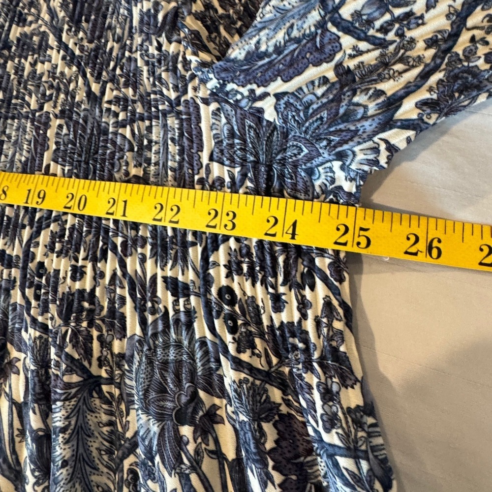 Max Studio Blue Floral Boho Blouse 2X Soft Pleats Flared Sleeve Top Cottagecore - Picture 7 of 9